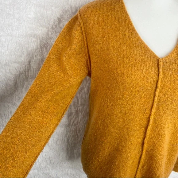 Eileen Fisher Italian Yarn Wool Blend Pullover Sweater S Orange Seam Detail - Picture 5 of 6